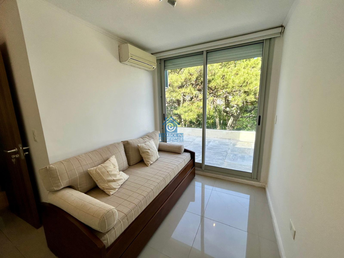 Apartamento ID.699 - Apartamento Penthouse en Avenida Roosevelt 