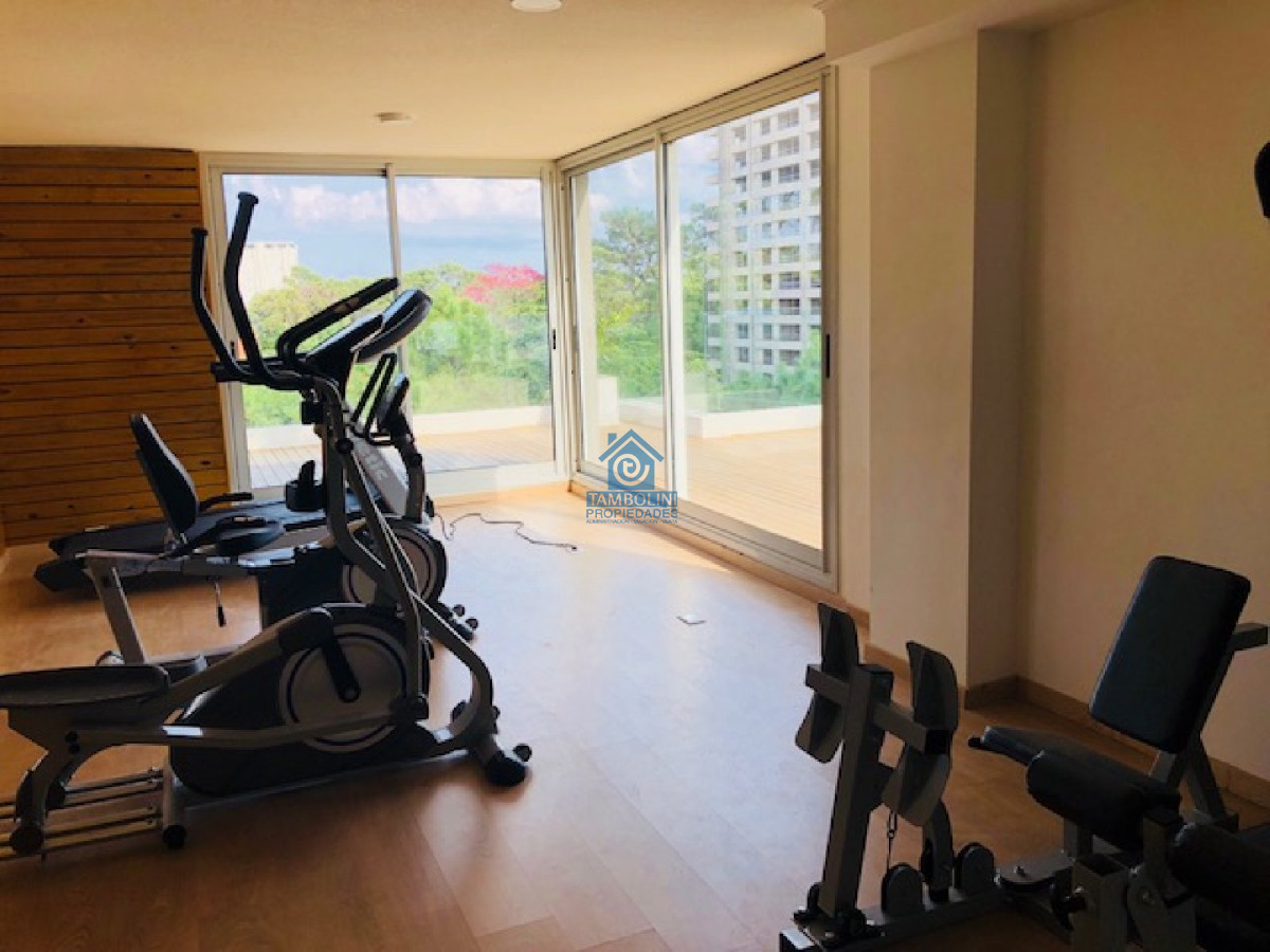 Apartamento ID.55 - Penthouse - Venta y Alquiler Anual 2 dormitorios 2 baños 