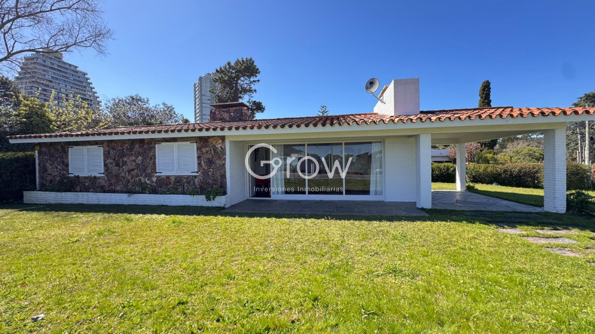 Casa ID.2692 - Casa en Barrio Arcobaleno