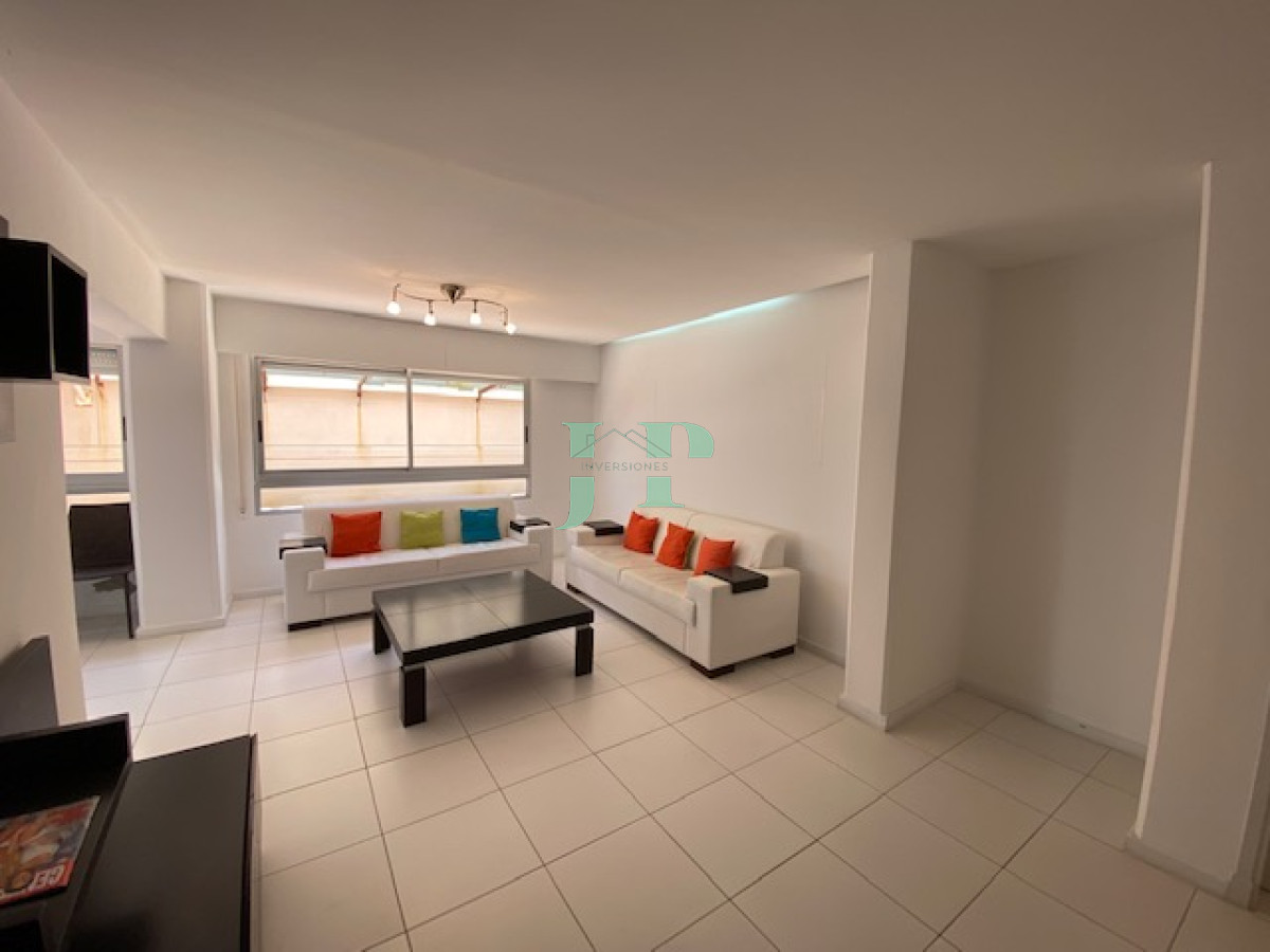 Apartamento ID.603 - Apartameto en plena peninsula de 3 domitorios 3 baños mas toilete. Consulte !!!!
