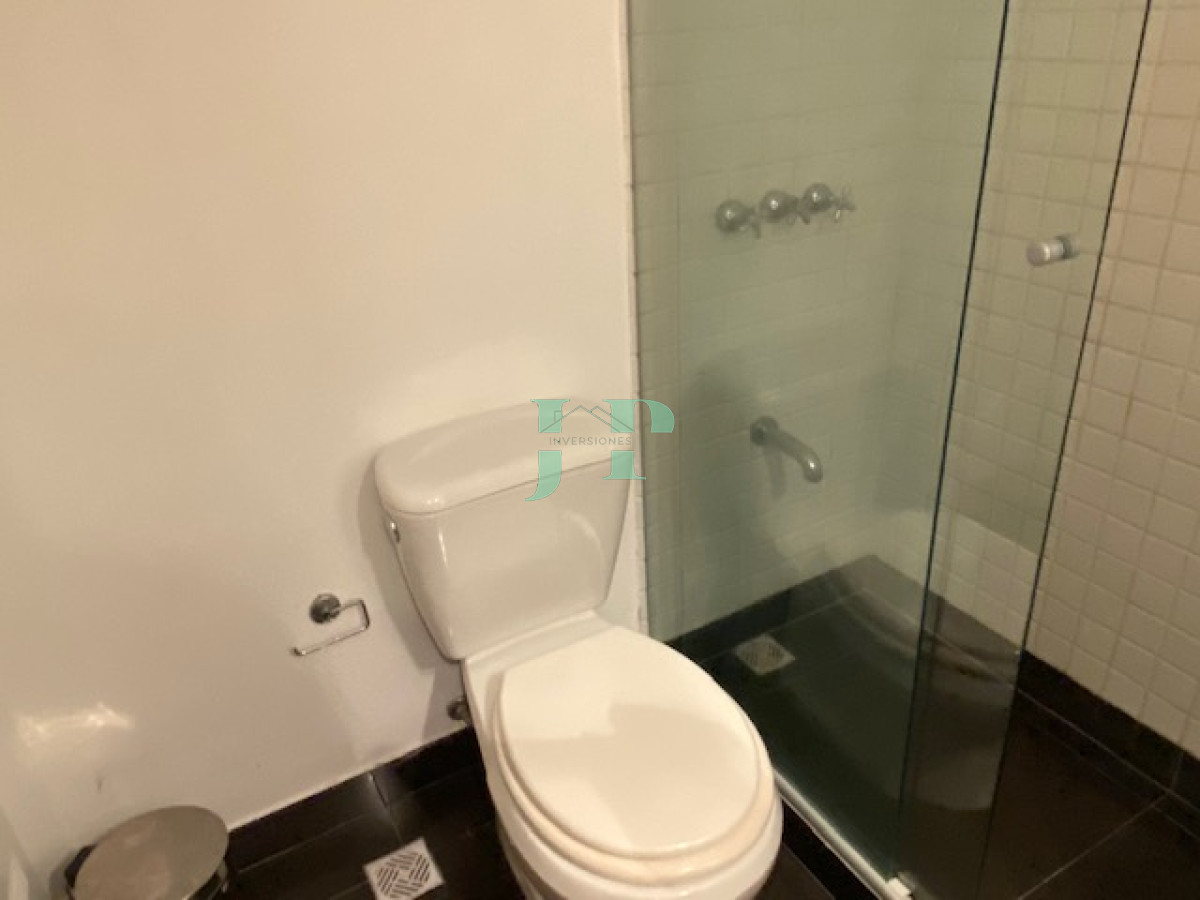 Apartamento ID.604 - Muy lindo departamento 2 domitorios 2 baños en plena entrada a la peninsula.