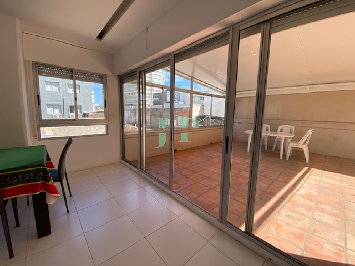 Apartamento ID.603 - Apartameto en plena peninsula de 3 domitorios 3 baños mas toilete. Consulte !!!!