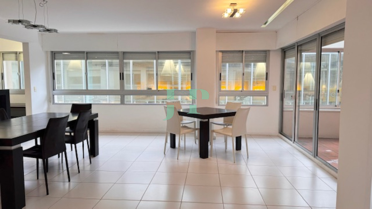 Apartamento ID.603 - Apartameto en plena peninsula de 3 domitorios 3 baños mas toilete. Consulte !!!!