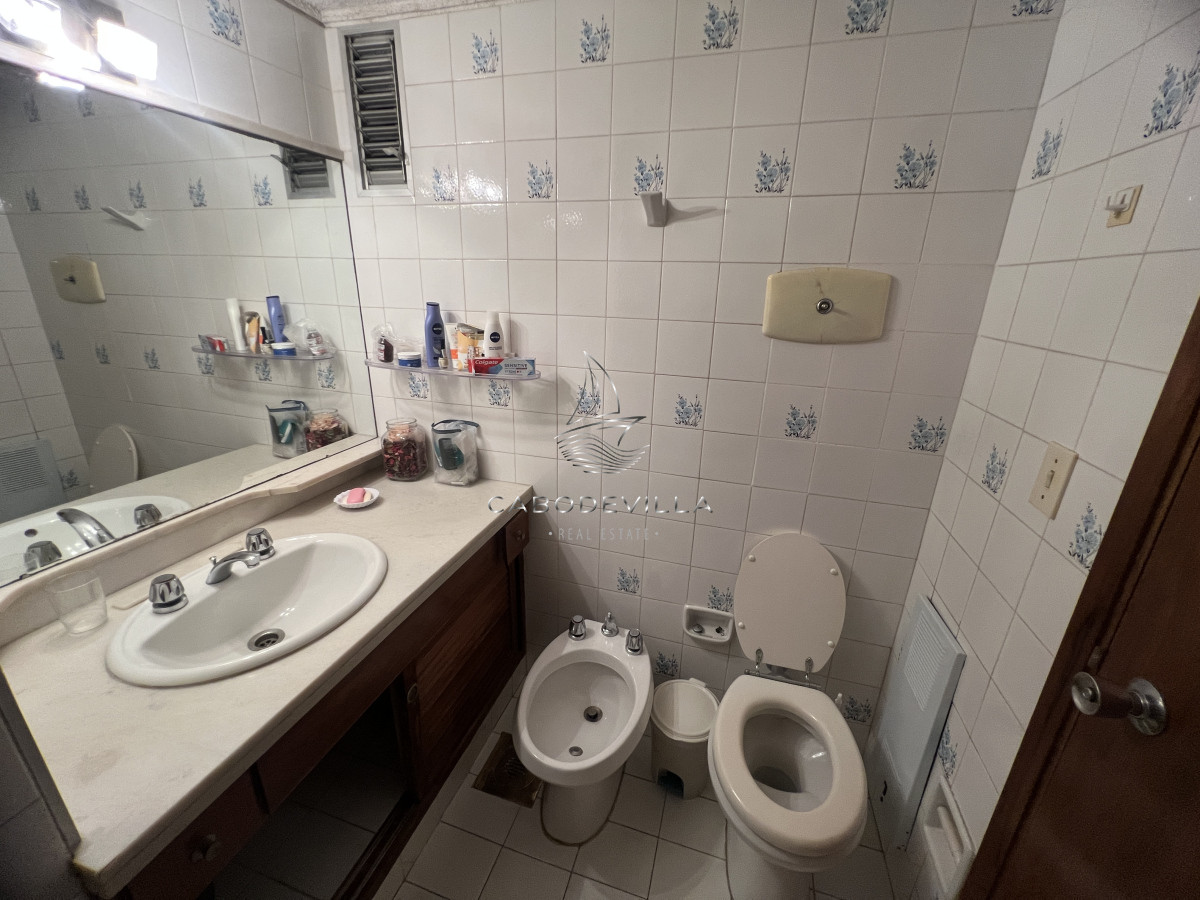 Apartamento ID.898 - Apartamento en Peninsula a pasos de la playa mansa y brava.