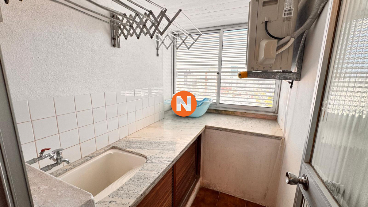 Apartamento Ref.224219 - Apto en Torre Gattas -3 dor, 3 Baños, Balcón con vista a la playa mansa y brava. 