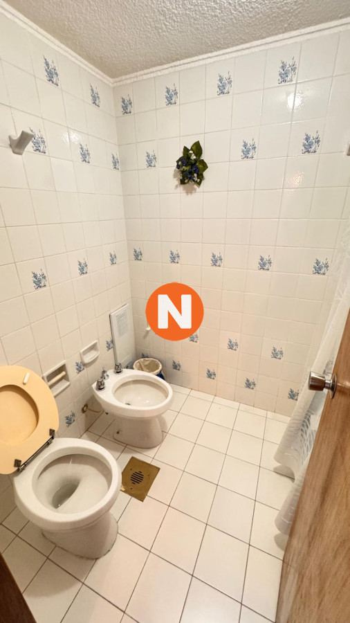 Apartamento Ref.224219 - Apto en Torre Gattas -3 dor, 3 Baños, Balcón con vista a la playa mansa y brava. 