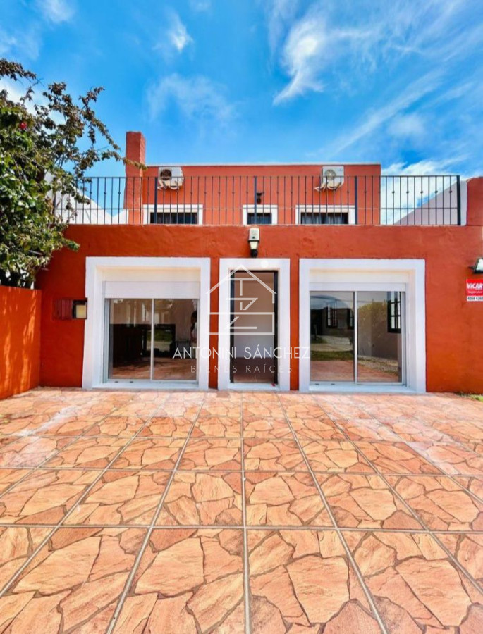 Local Comercial ID.2441 - Muy buen Local Comercial en MANANTIALES! Consultenos