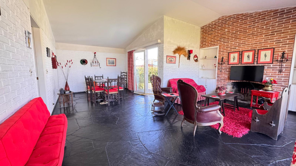 Casa ID.817 - Casa en venta en Punta del Este, mansa a 500 mts del mar! 