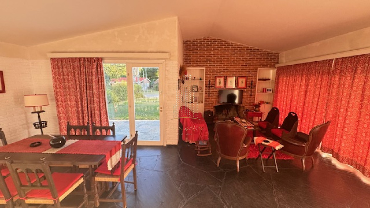 Casa ID.817 - Casa en venta en Punta del Este, mansa a 500 mts del mar! 