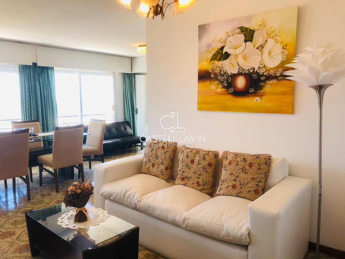 Apartamento ID.415 - Venta Apartamento 2 Dormitorios con Vista al Mar Peninsula Punta del Este