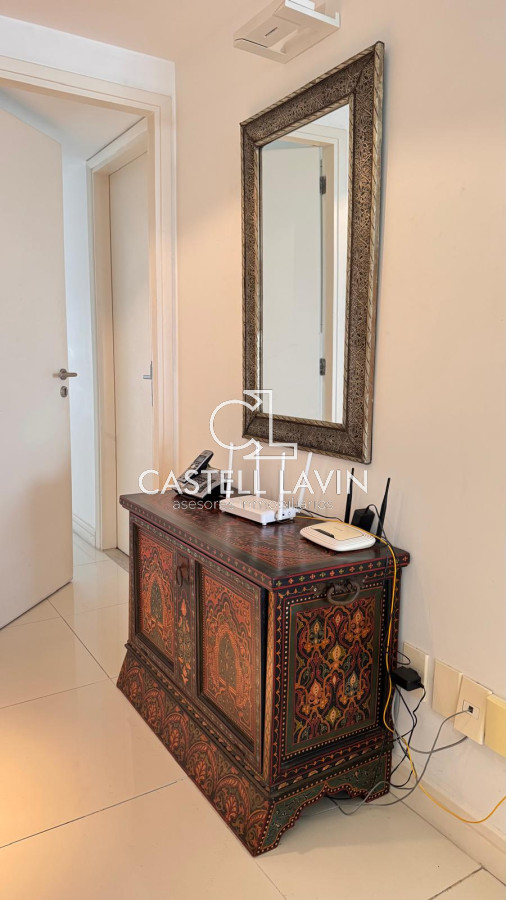 Apartamento ID.659 - Venta Apartamento 2 Dormitorios frente a la playa Brava Punta del Este