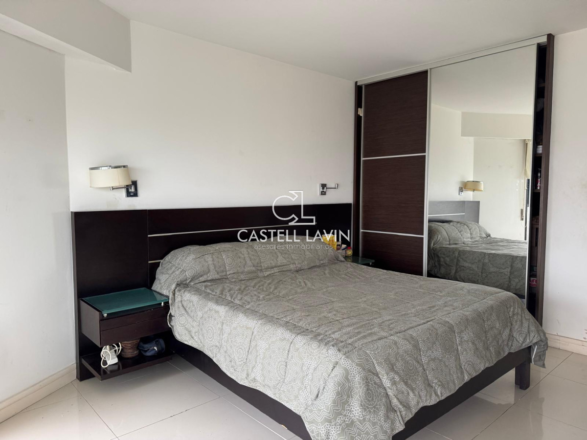 Apartamento ID.659 - Venta Apartamento 2 Dormitorios frente a la playa Brava Punta del Este