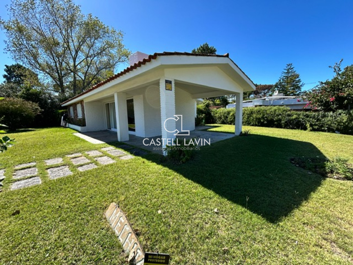 Casa ID.466 - Venta Casa 3 Dormitorios en Barrio Arcobaleno Punta del Este