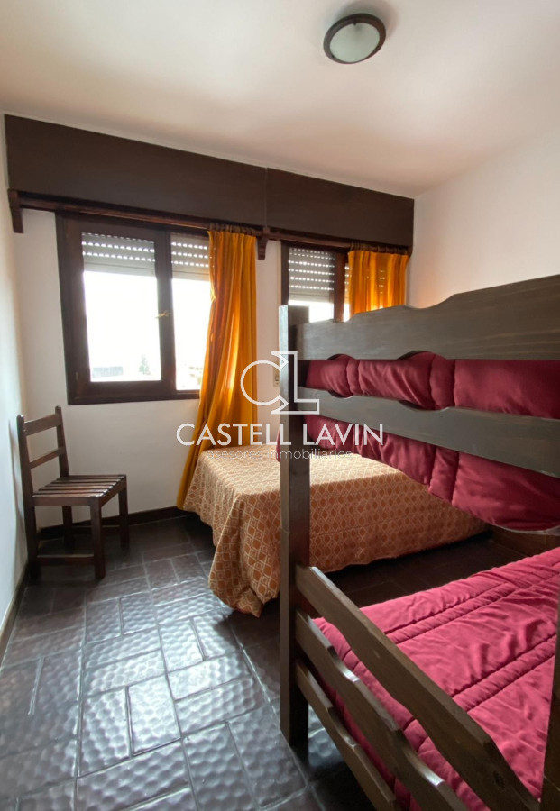 Casa ID.419 - Casa a pasos de la rambla mansa - Apta para Hostel y gastronomía.