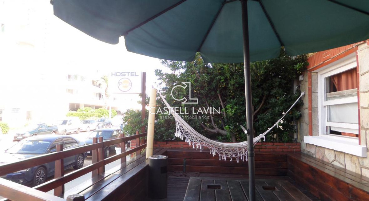 Casa ID.419 - Casa a pasos de la rambla mansa - Apta para Hostel y gastronomía.