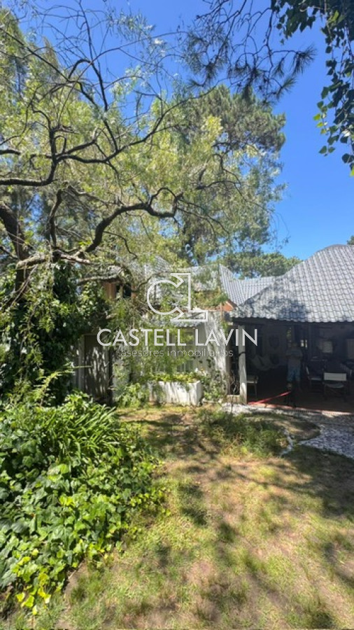 Casa ID.467 - Venta Casa 4 Dormitorios con piscina en Pinares Maldonado