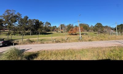 Terreno en Barrio del Golf con vista frente a la cancha de golf.