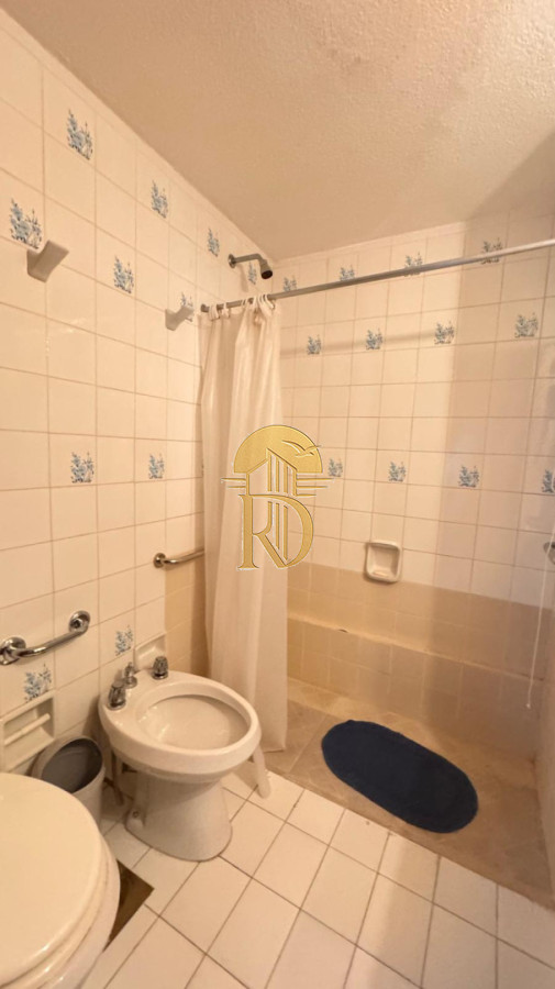 Apartamento de  2 dormitorio y 1 baños -En la peninsula -id-516-13