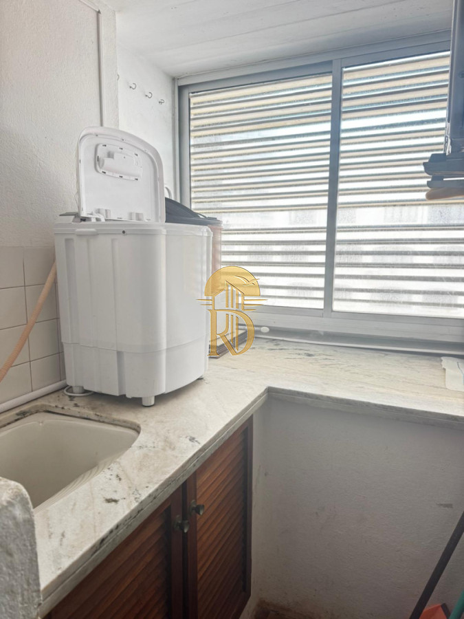 Apartamento de  2 dormitorio y 1 baños -En la peninsula -id-516