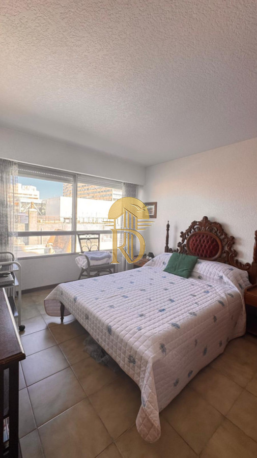 Apartamento de  2 dormitorio y 1 baños -En la peninsula -id-516-10