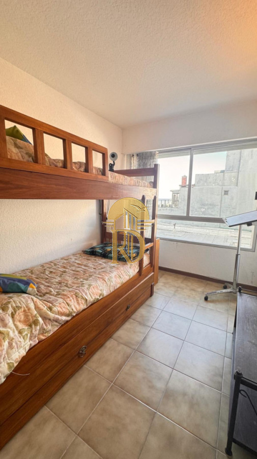 Apartamento de  2 dormitorio y 1 baños -En la peninsula -id-516-3
