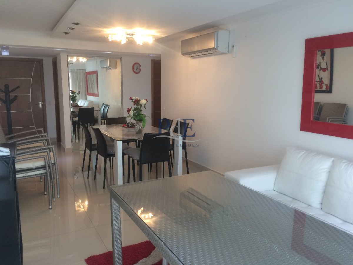 Muy buen apartamento en zona Mansa no dude en consultar!! - Imagen 9