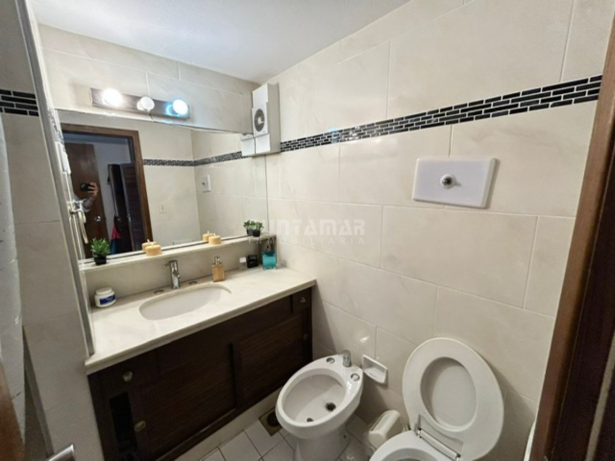 Apartamento ID.213606 - Venta Apartamento de 1 dormitorio en peninsula con vista a playa 