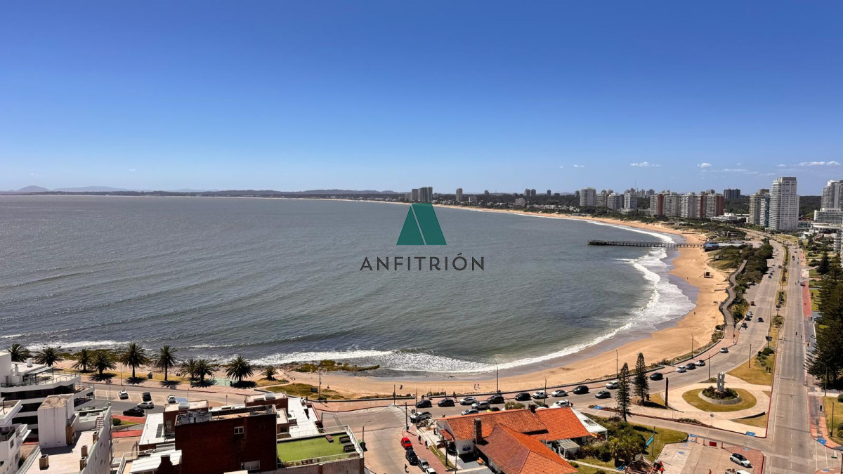 Apartamento ID.114 - Apto en Torre Gattas -3 dor, 3 Baños, Balcón con vista a la playa mansa y brava. 
