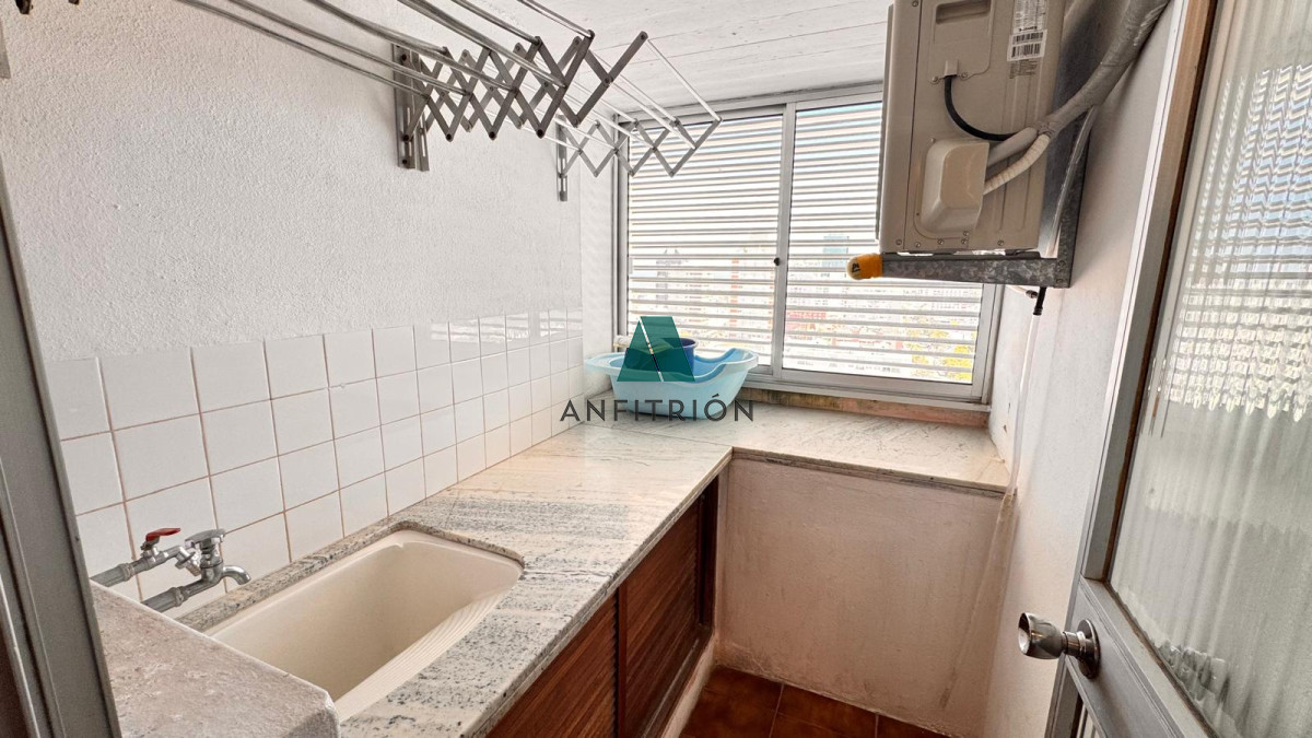 Apartamento ID.114 - Apto en Torre Gattas -3 dor, 3 Baños, Balcón con vista a la playa mansa y brava. 