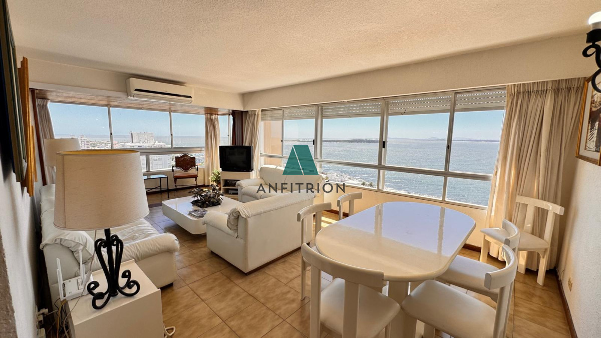 Apartamento ID.114 - Apto en Torre Gattas -3 dor, 3 Baños, Balcón con vista a la playa mansa y brava. 