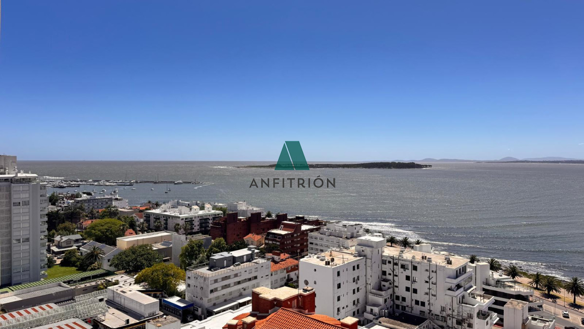 Apartamento ID.114 - Apto en Torre Gattas -3 dor, 3 Baños, Balcón con vista a la playa mansa y brava. 