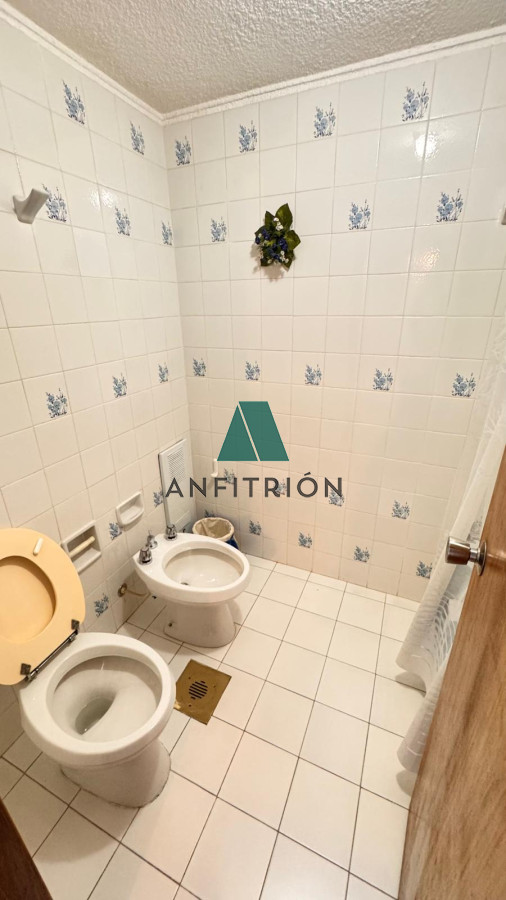 Apartamento ID.114 - Apto en Torre Gattas -3 dor, 3 Baños, Balcón con vista a la playa mansa y brava. 