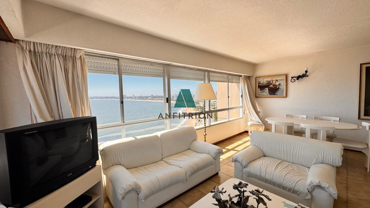 Apartamento ID.114 - Apto en Torre Gattas -3 dor, 3 Baños, Balcón con vista a la playa mansa y brava. 