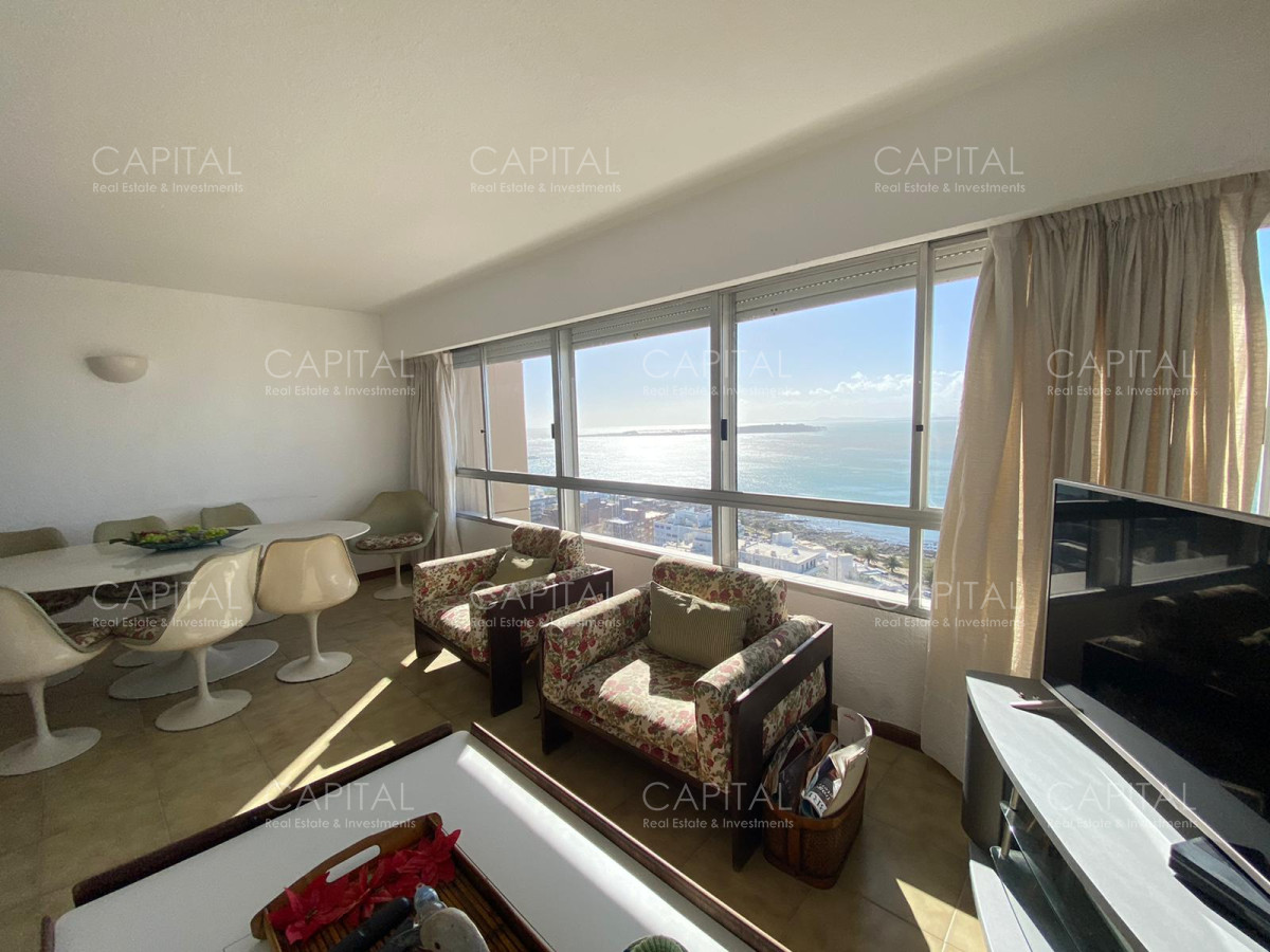 Apartamento ID.38343 - Apto en Torre Gattas 3 dormit 3 Baños ( 2 en suite), Balcon con vista a la playa mansa y brava. En una excelente Ubicacion. Consulte!!!!! por alquiler
