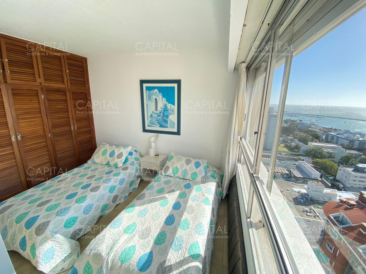 Apartamento ID.38343 - Apto en Torre Gattas 3 dormit 3 Baños ( 2 en suite), Balcon con vista a la playa mansa y brava. En una excelente Ubicacion. Consulte!!!!! por alquiler