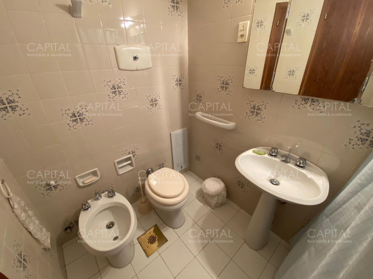 Apartamento ID.38343 - Apto en Torre Gattas 3 dormit 3 Baños ( 2 en suite), Balcon con vista a la playa mansa y brava. En una excelente Ubicacion. Consulte!!!!! por alquiler