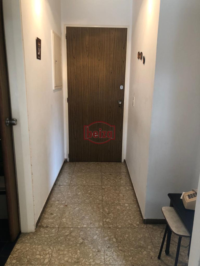 Apartamento ID.166299 - Apartamento en muy buena ubicacion, de 1 dormitorio y medio Consulte!!!!