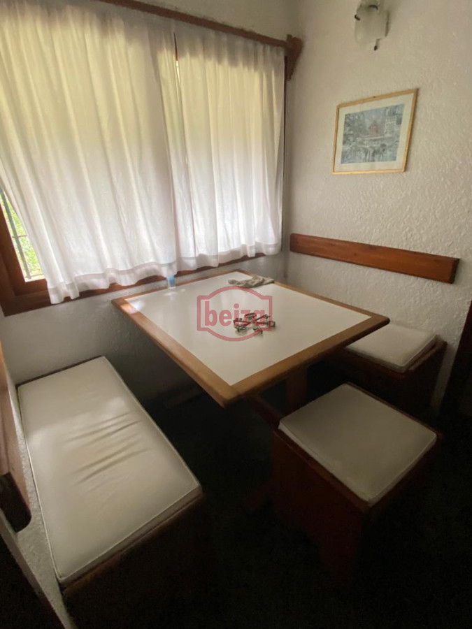 Casa ID.167157/Casa-de-3-dormitorios-en-venta-en-Cantegril - Casa en Marly