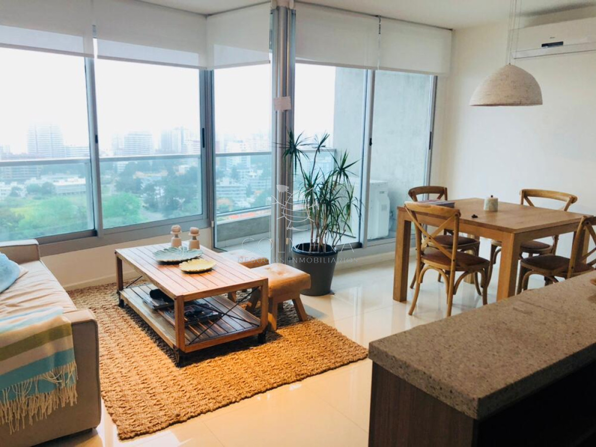 Apartamento en Roosevelt, de 2 dor, 2 baños muy linda vista. Consulte!!!!!!