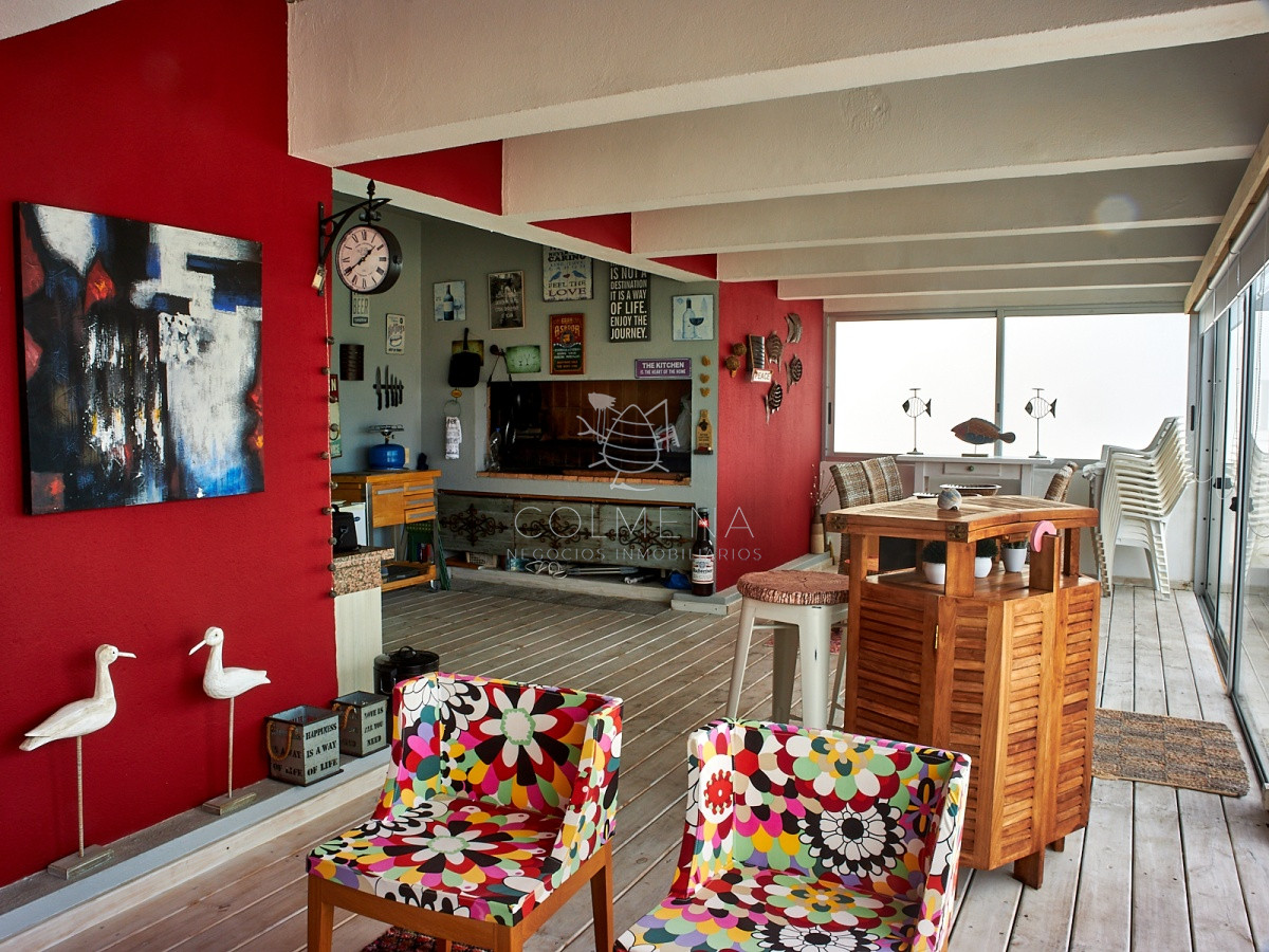 Encantador penthouse en plena peninsula! consulte