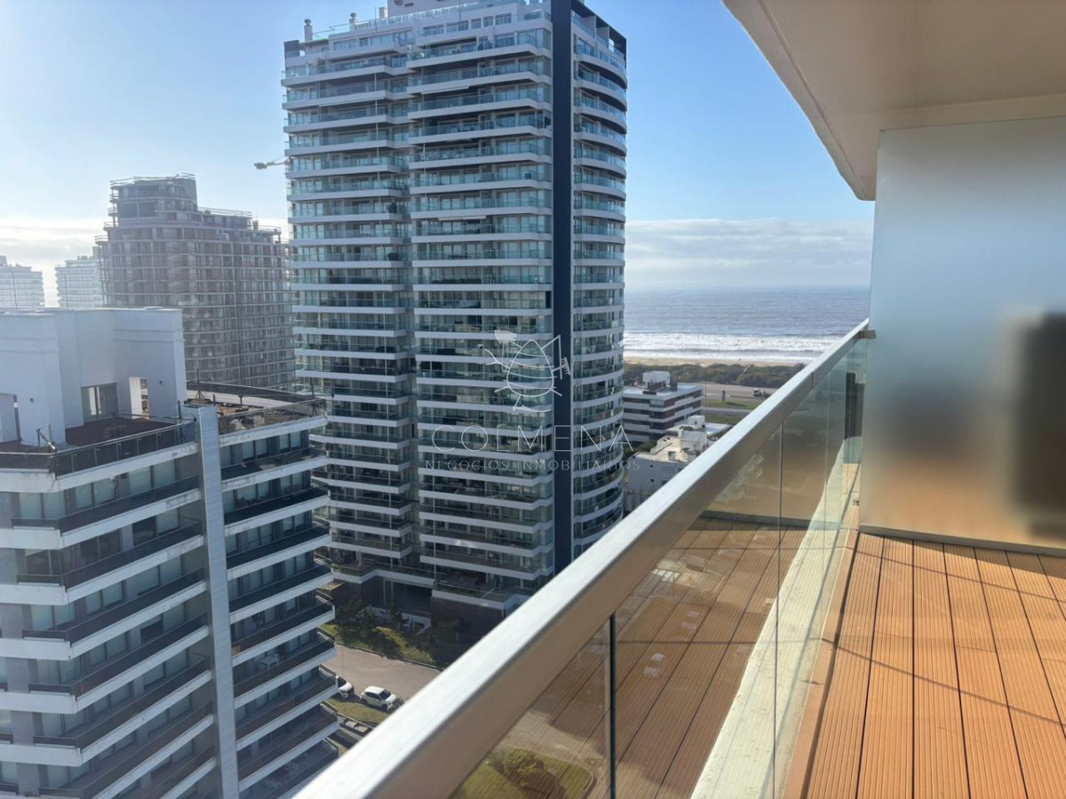 Edificio en la Brava - COL10060A