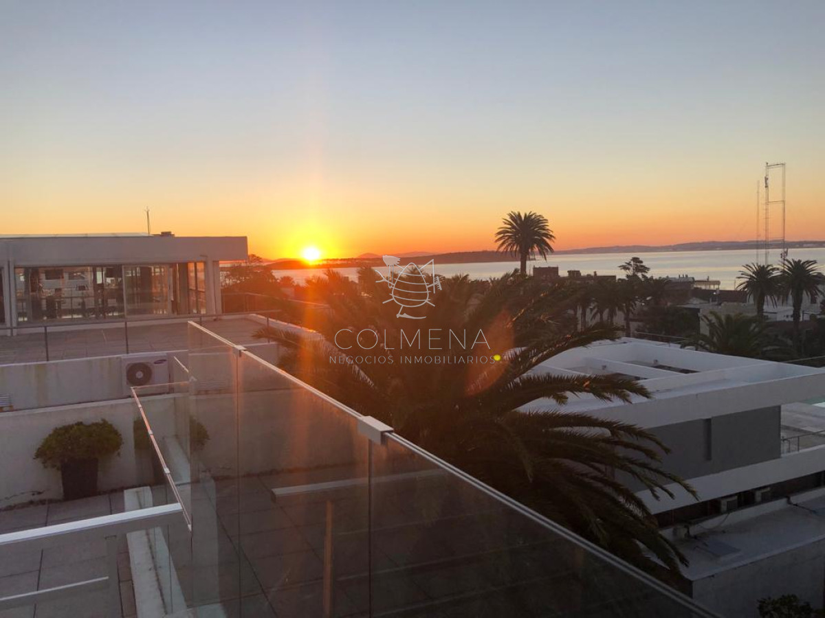 Encantador departamento a metros del puerto de Punta del Este