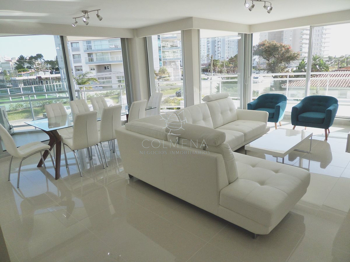 Apartamento a una cuadra y media del la mansa de 3 dor + dep Consulte!!!!!!!!