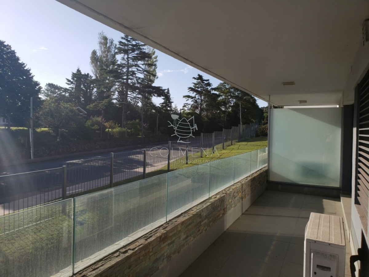 Hermoso apartamento en Edificio con amenities, a pocos metros de la mansa!