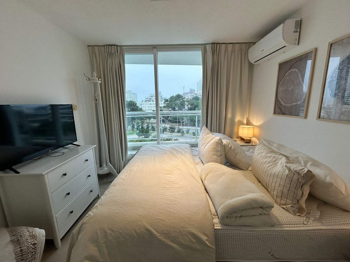 Espectacular departamento en torre de renombre - GoPunta - Portal Inmobiliario de Punta del Este - Maldonado