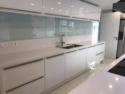 Apto con Vista a la Mansa con piscina uso exclusivo y Churrasquero.