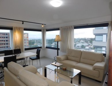 Apto en buen edificio - Centro de Maldonado - Consulte!!!!!!