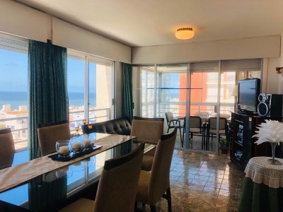 Espectacular apartamento en Peninsula, dos dormitorios!