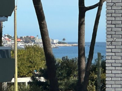 Apartamento a pasos del mar en la mansa