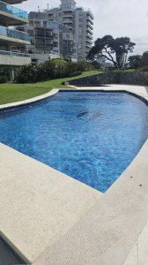 Apto de 2 dormitorios 2 baños en la brava a una cuadra del mar